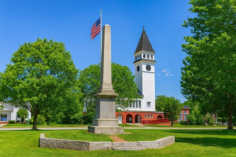 Hollis, NH